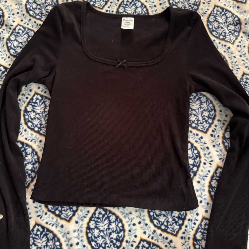 No Boundaries Black Long Sleeve Fitted Tie Front Blouse